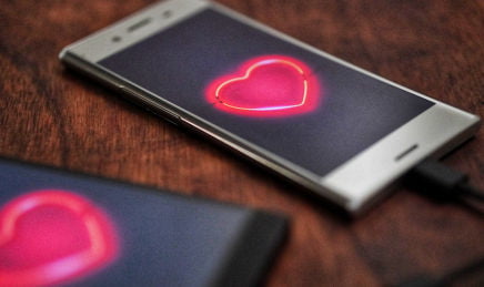 Mobile phones with heart shaped screensavers
